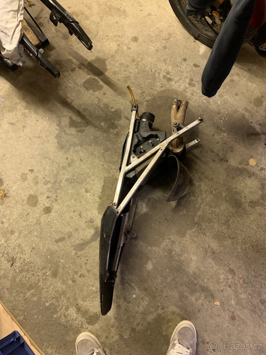 Prodám díly z motoru KTM LC4 620 (kompletní rozebraný motor) - 10