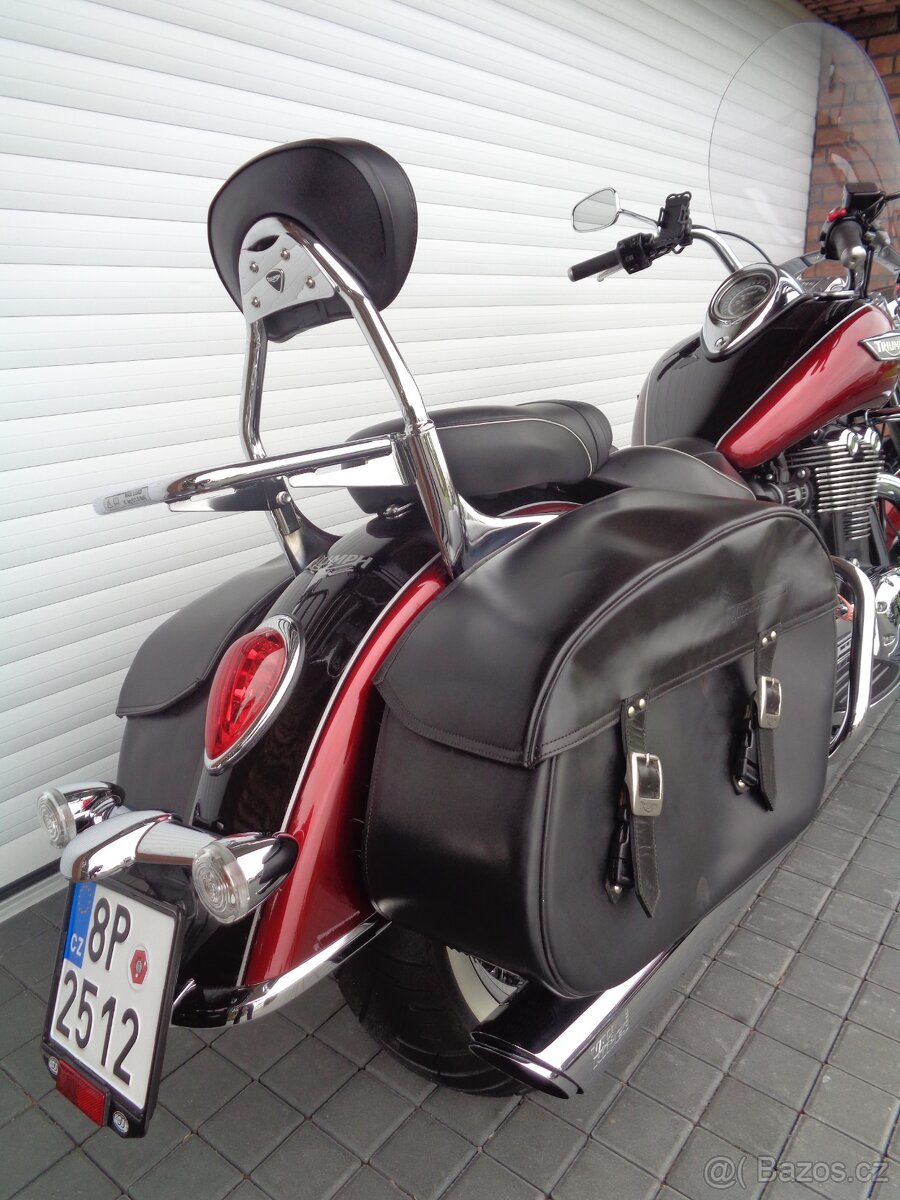 TRIUMPH Thunderbird 1700 LT - ABS. 2014. Vybavený. - 10