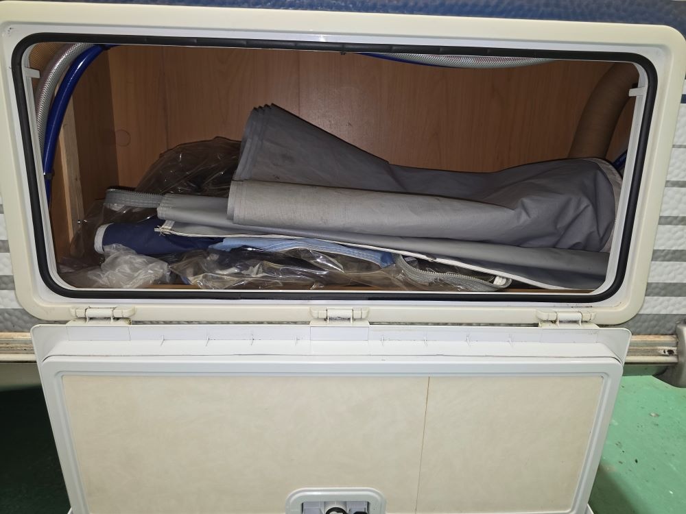 Obytný přívěs-karavan WILK 530 MS, 2004, mover + DO - 10