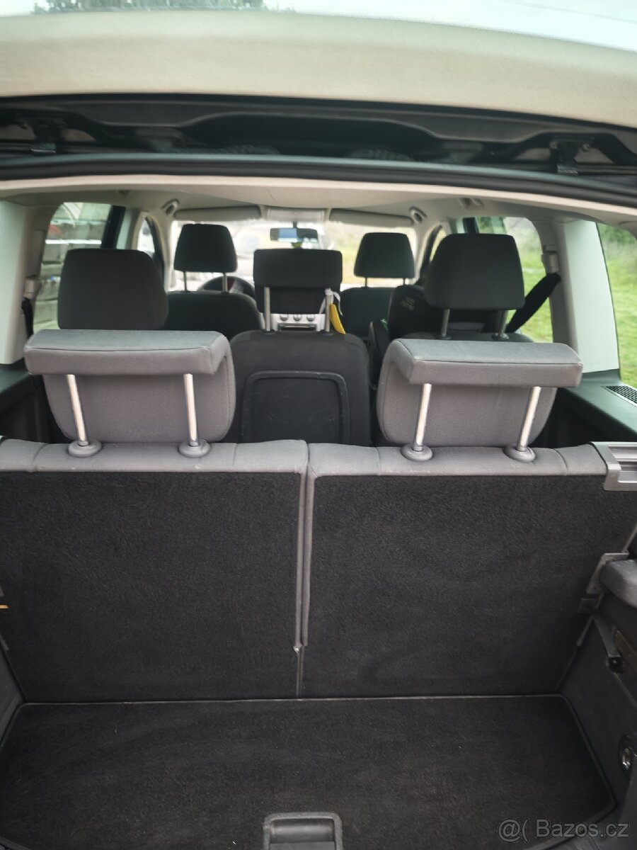 Volkswagen Touran 1.4 tsi 103kw r.v.2007 - 10