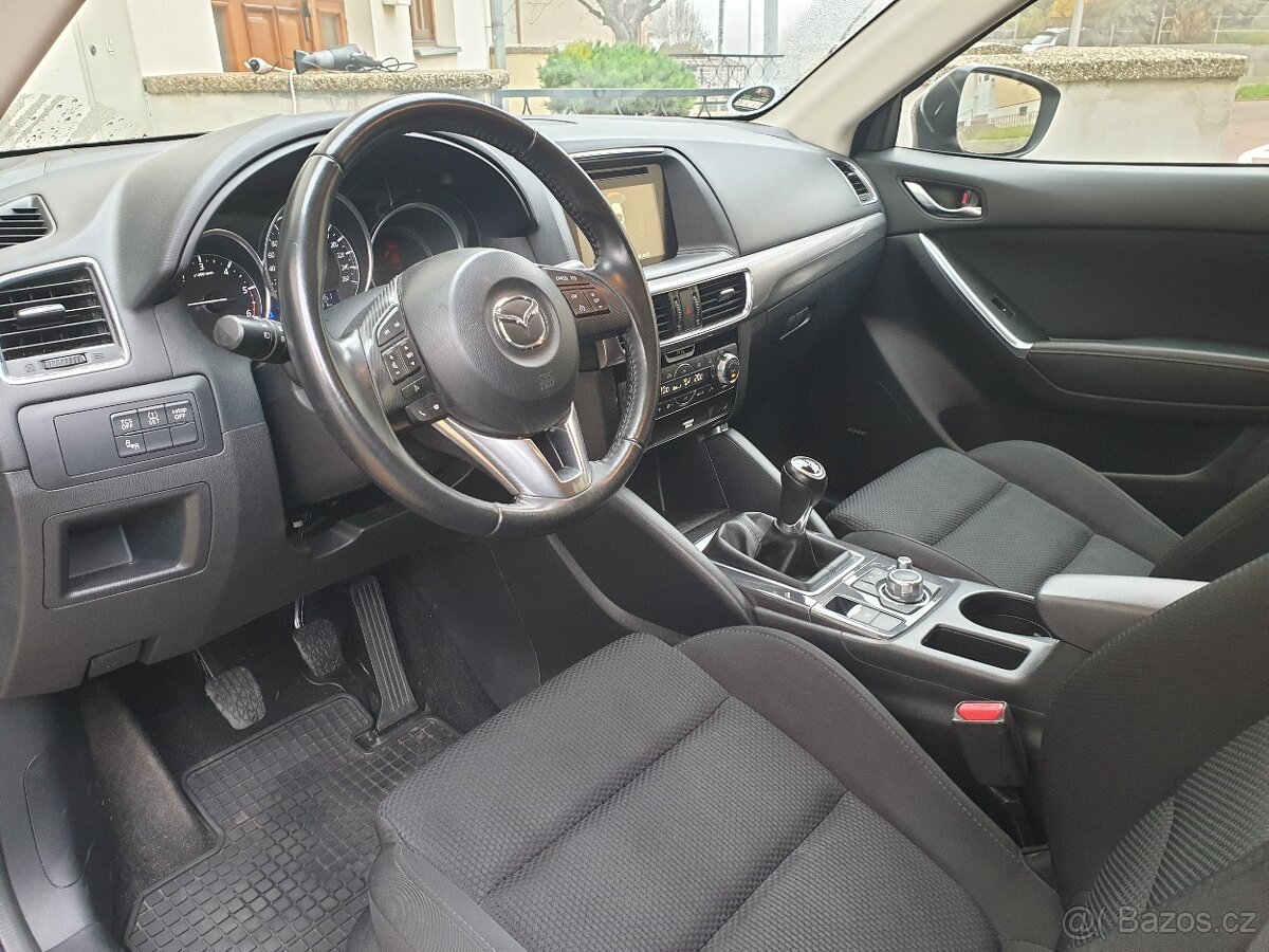 Mazda CX-5 2,2D 110KW KAMERA XENON TAŽNÉ SERVIS MAZDA - 10