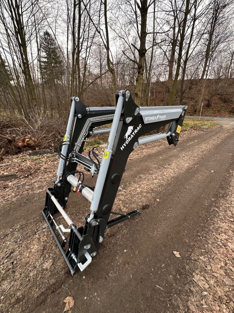 Čelní nakladač na traktor HYDRATRAC 1600 - 10
