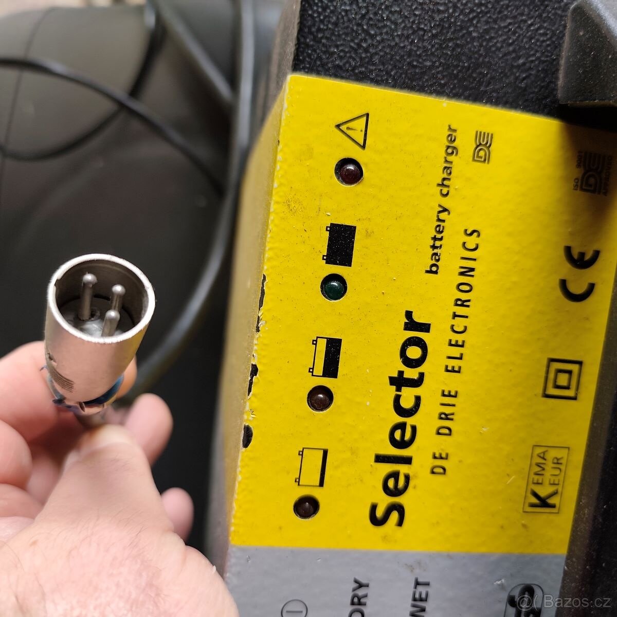 Elektrický skútr Comfort Solo TS120 vozík pro invalidy a sen - 10