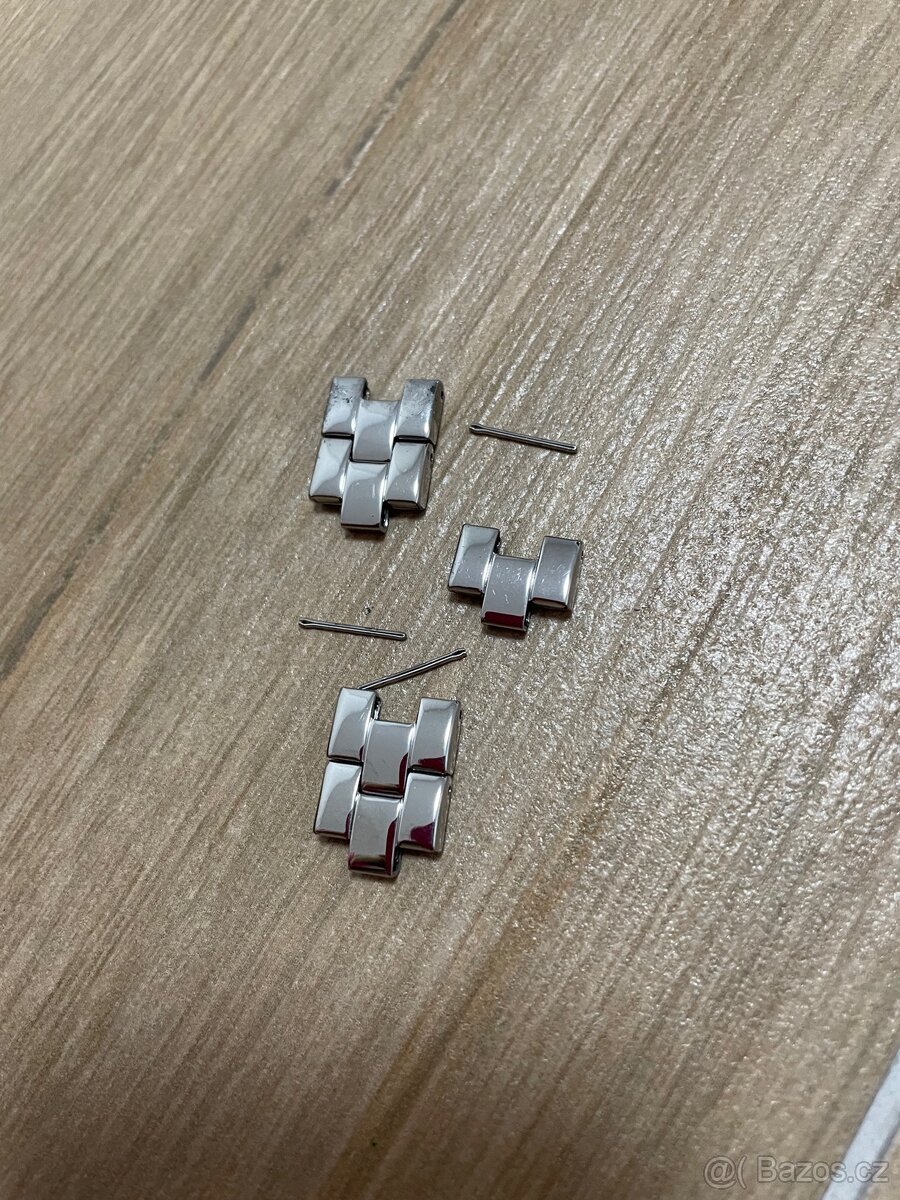 Stříbrné dámské hodinky s drahokamy zn. Esprit - 10