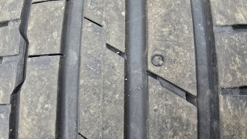 Letní pneu 245/45/19 Hankook - 10