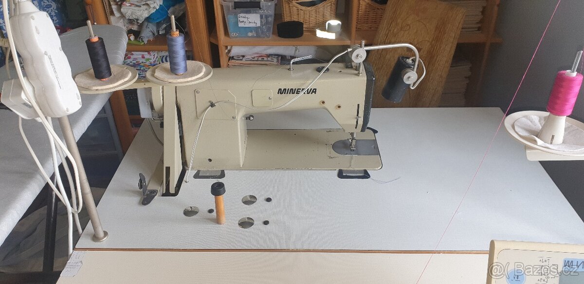 Šicí stroj Minerva M113 - 10