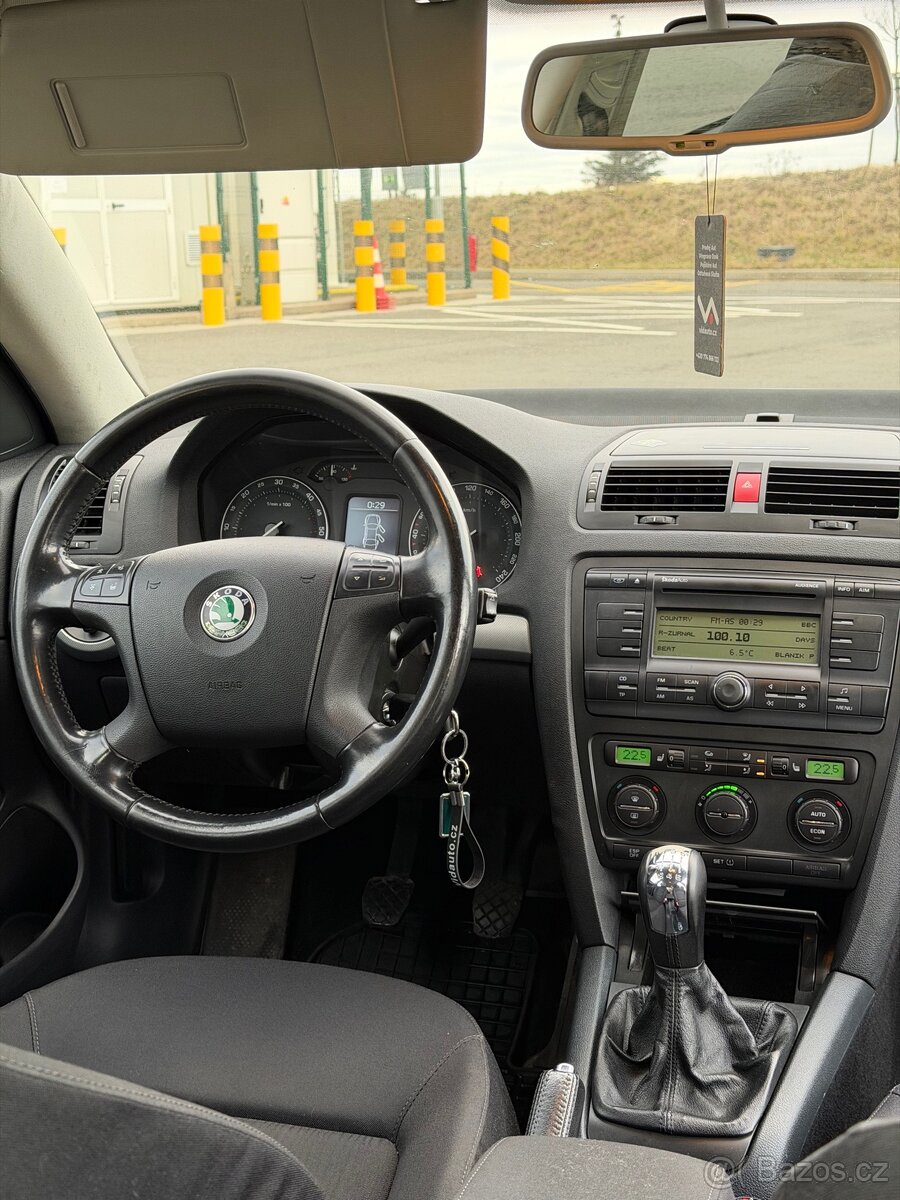 Škoda Octavia 2 - 10