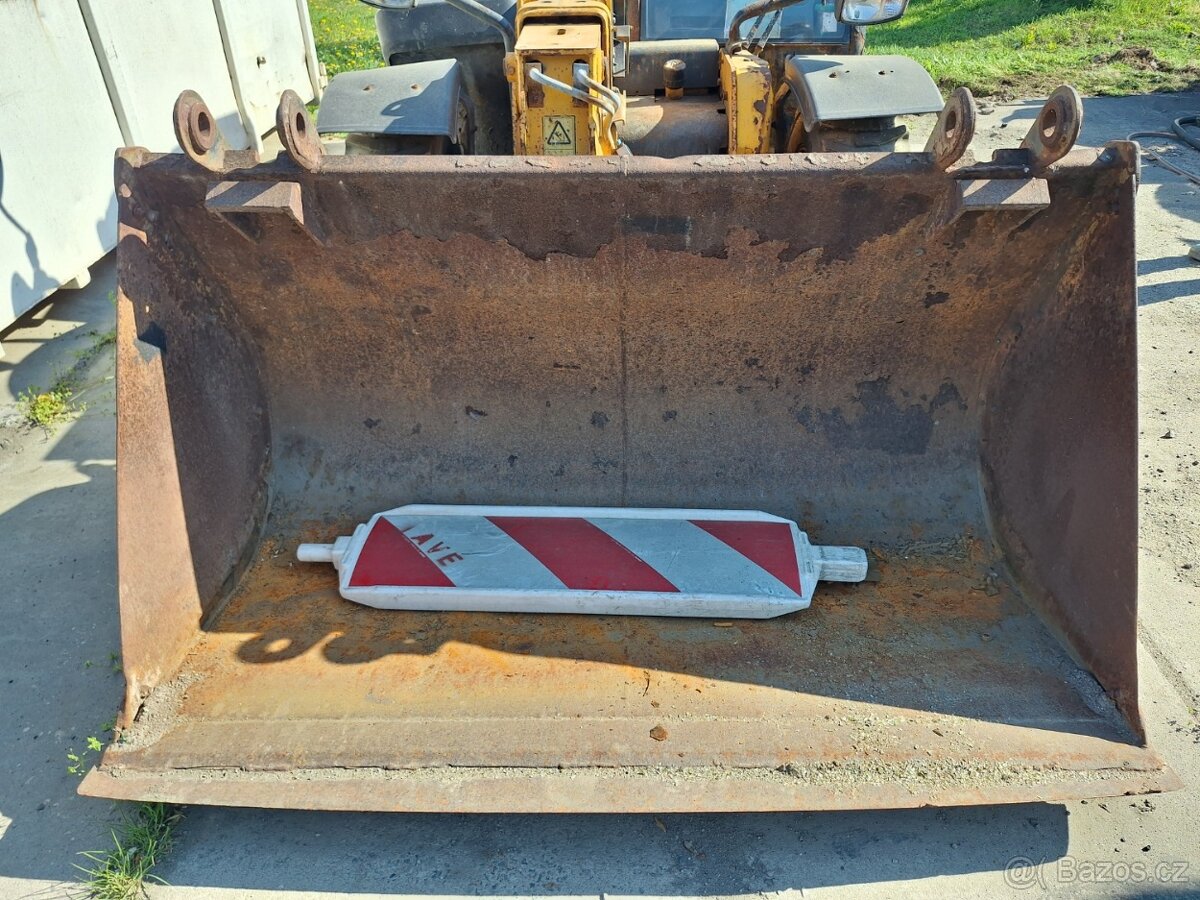 JCB 525-60T4 - 10