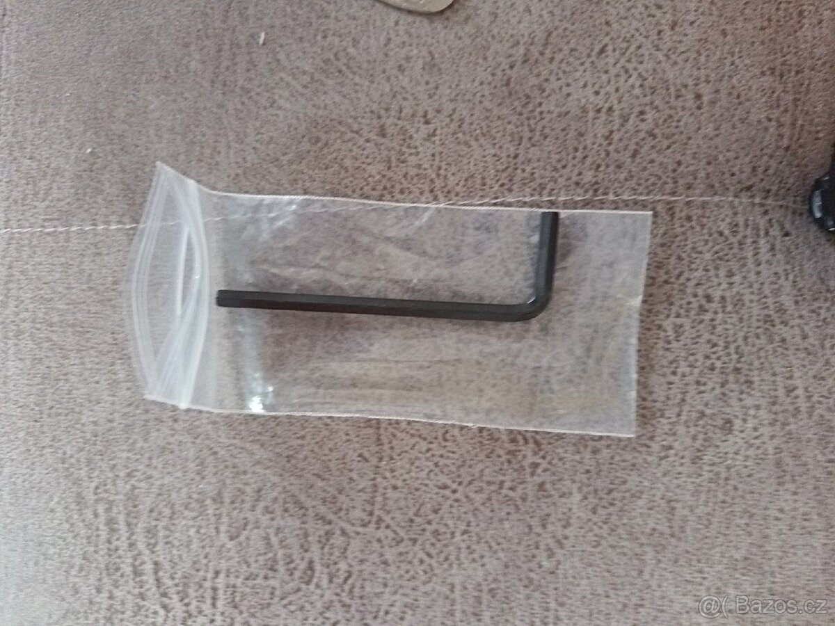 Kytara Zn.Fender ESC80 - 10