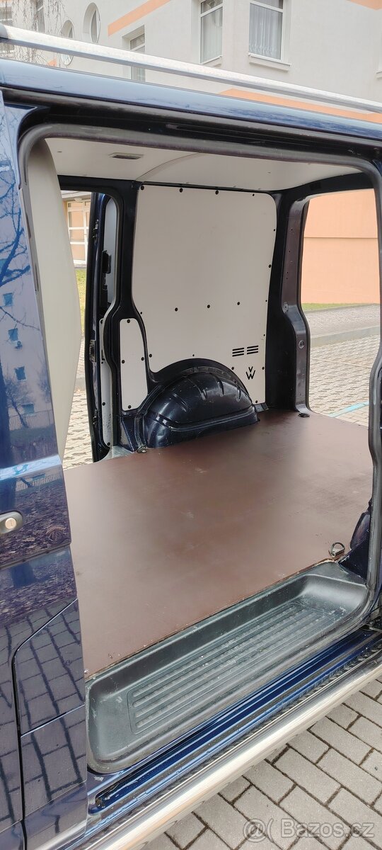 Volkswagen transporter t5 1.9TDI - 10
