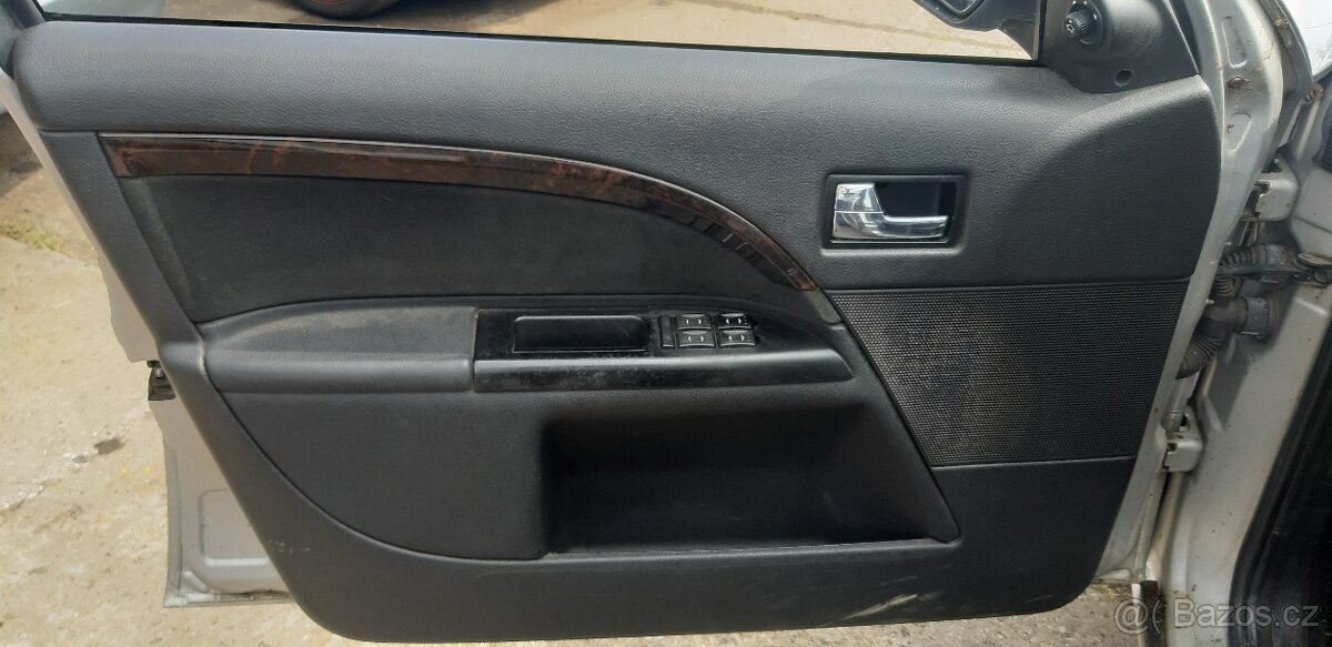 Ford Mondeo mk3 díly - 10