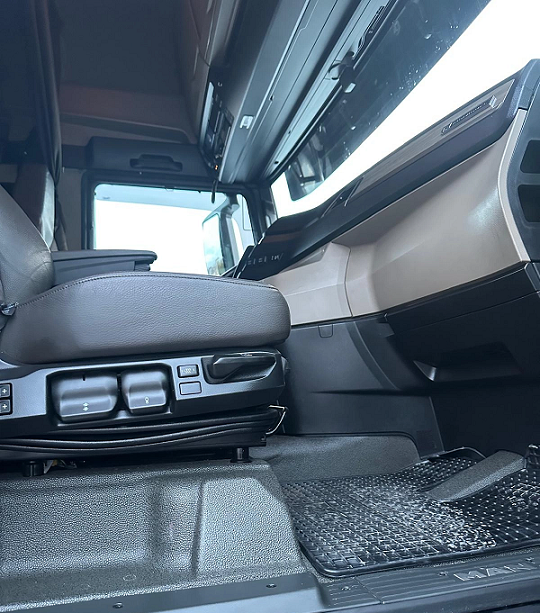 MAN TGX 18.510 - tahač návěsů - 10