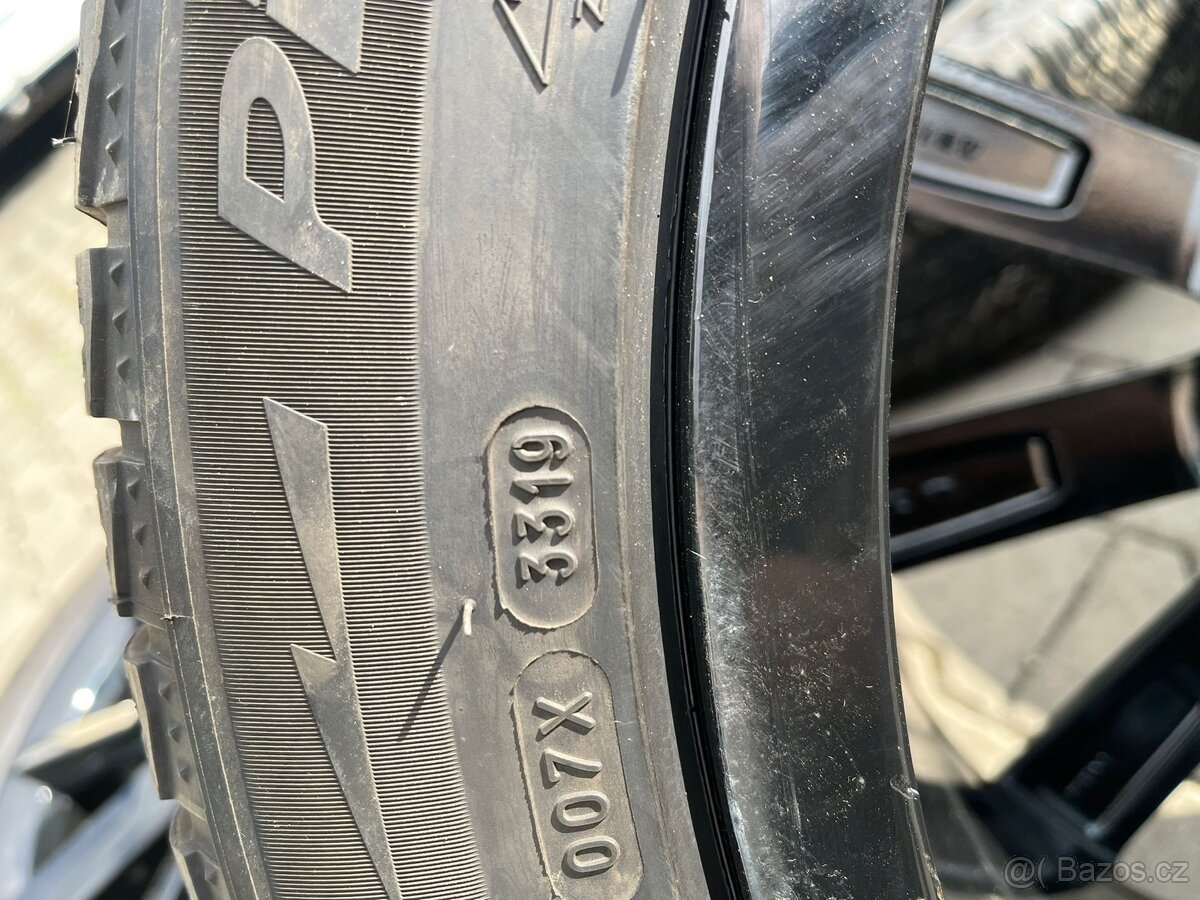 Audi A6 Allroad kola 19" zimní 255/45/19 - 10