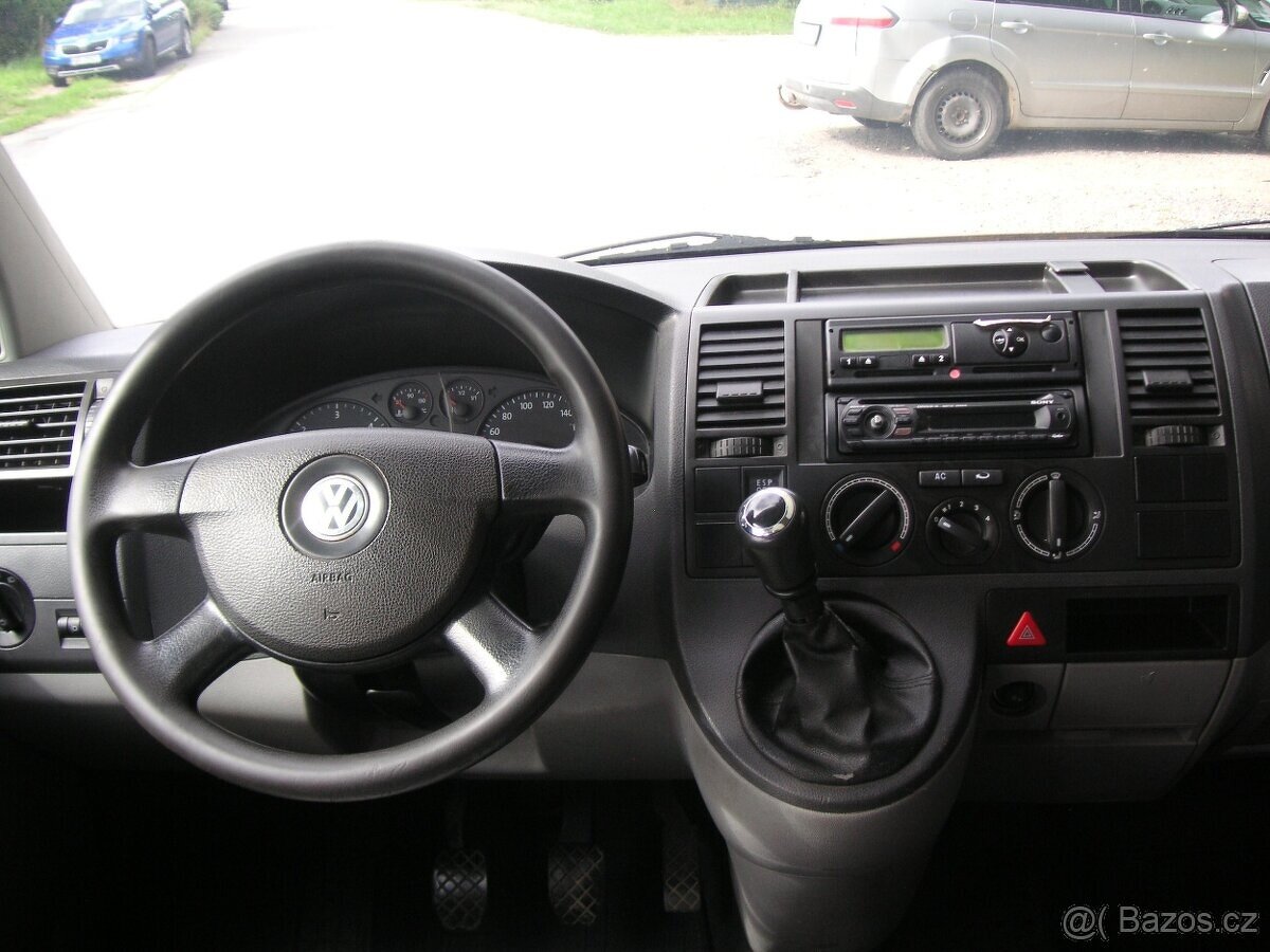 VW Transporter T5 2.5 TDi 4x4 - 10