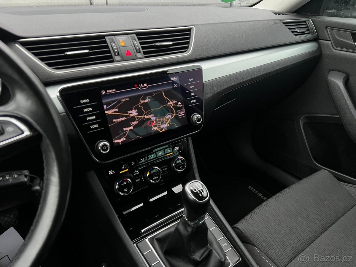 Škoda Superb III COMBI TDi 2018 MOŽNO NA SPLÁTKY - 10