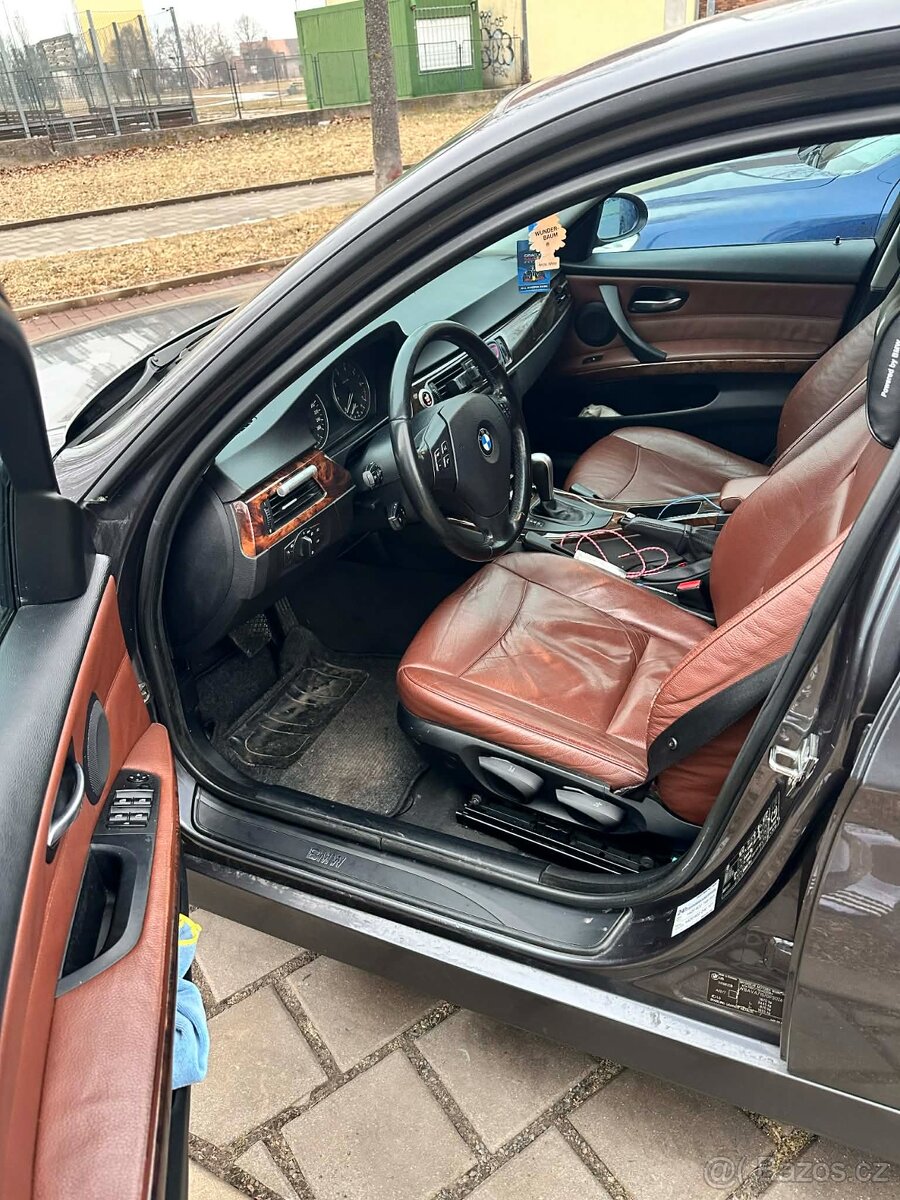 320 E90 Automat - 10