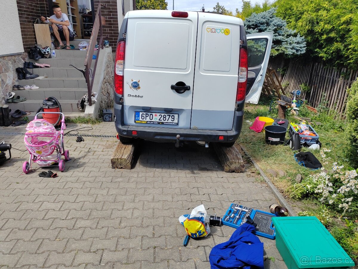 Fiat doblo cargo 1.6cng - 10