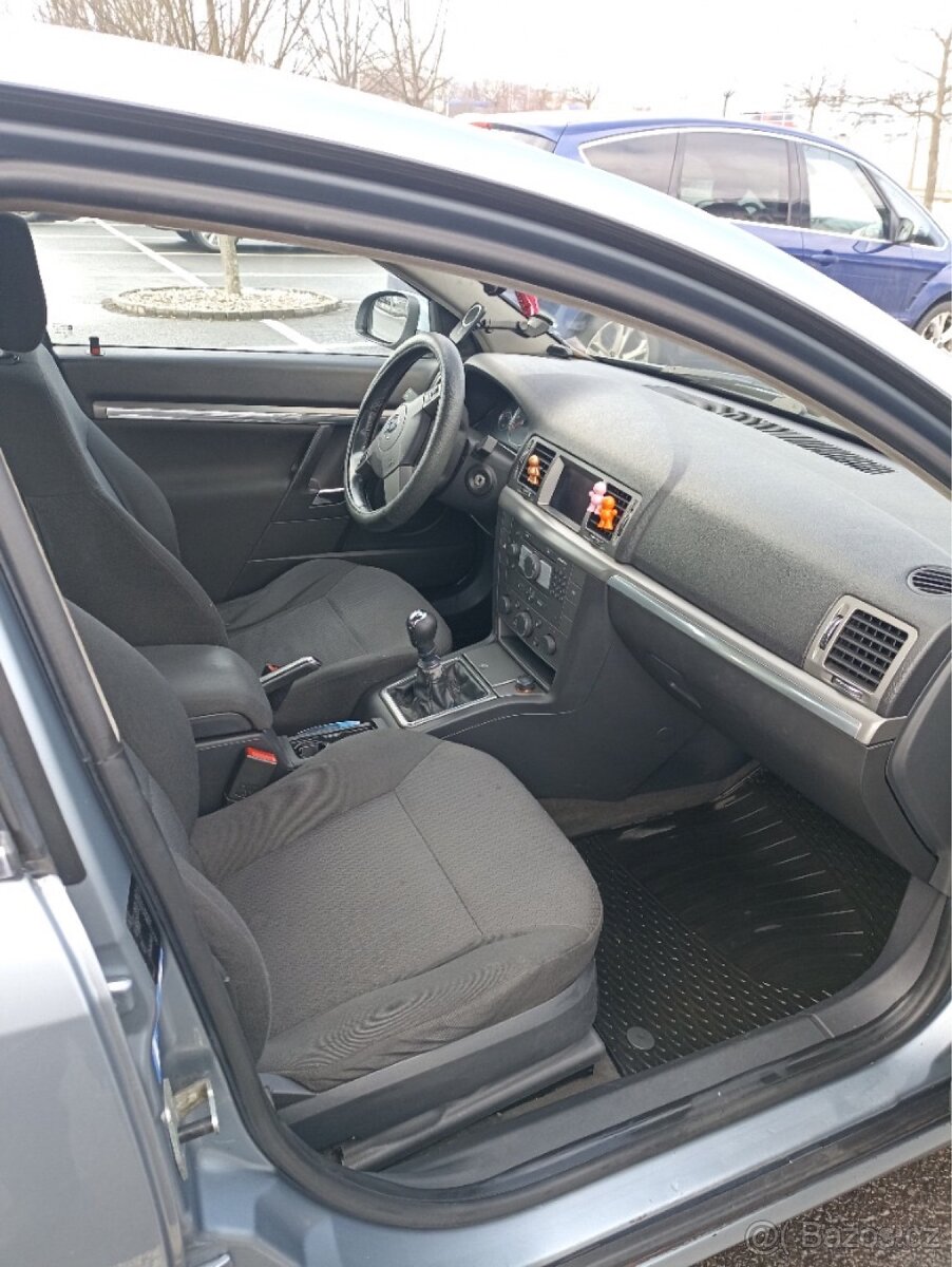 Opel Vectra C GTS 1.9 CDTI 110kw - 10