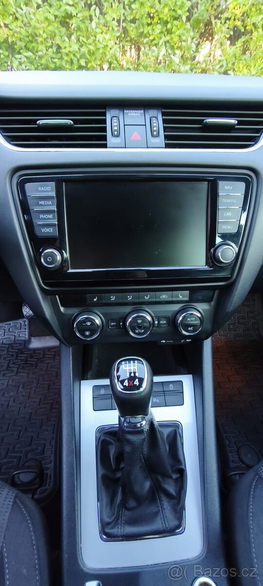 Škoda Octavia 3, Combi, TDI, 4x4, 110 kW, manuál - 10