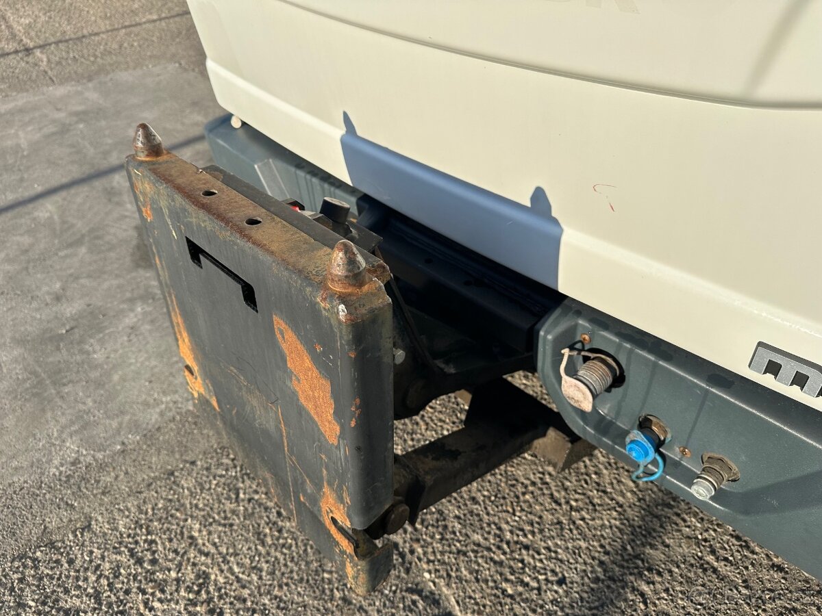 MULTICAR 2006 VIN 202 - 10