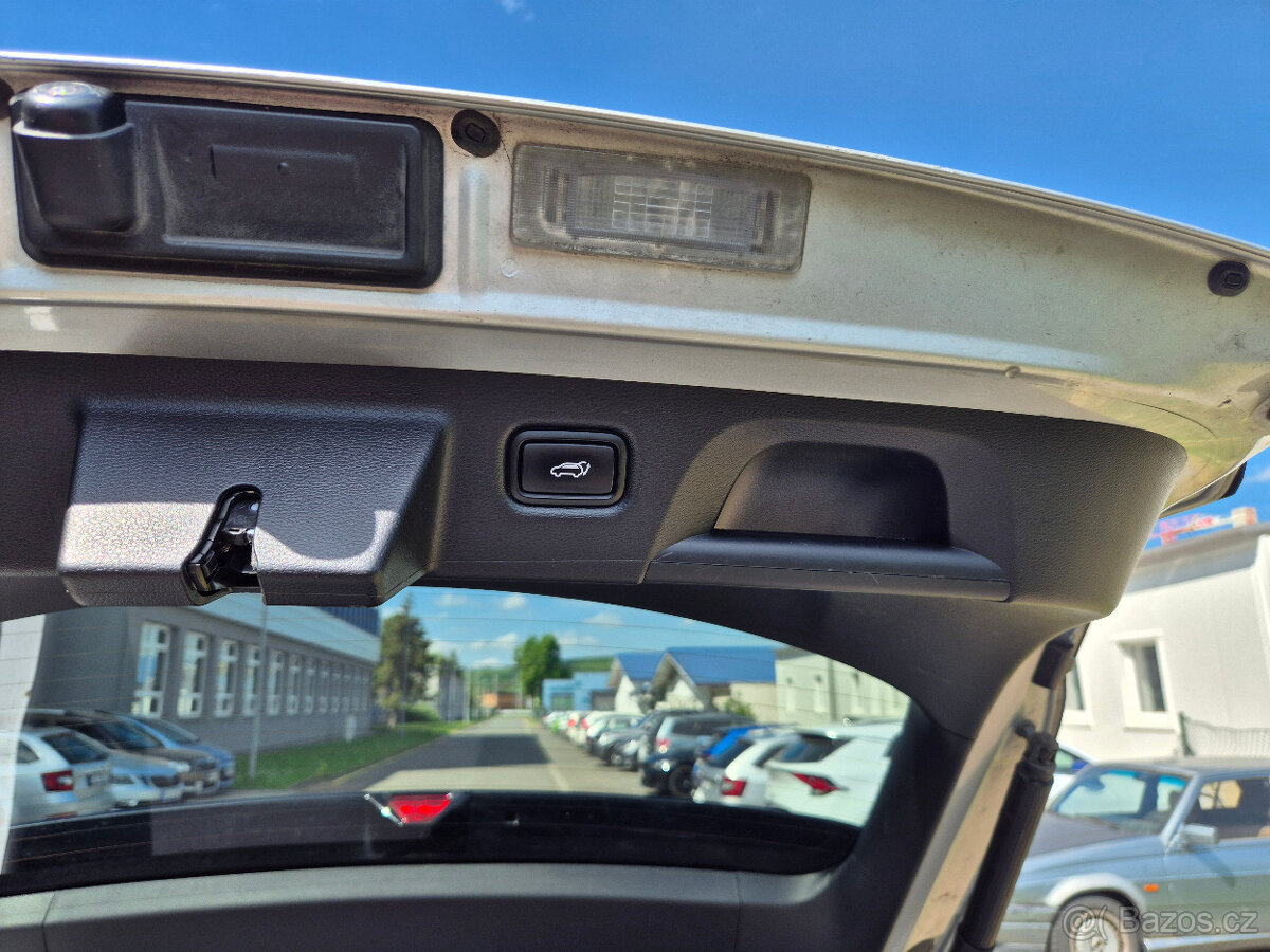KIA Pro Ceed - 10