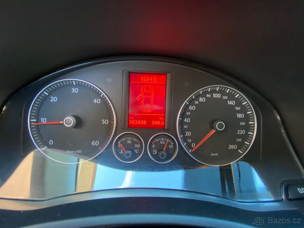 VW Golf V variant 2.0 TDI 103kw - 10