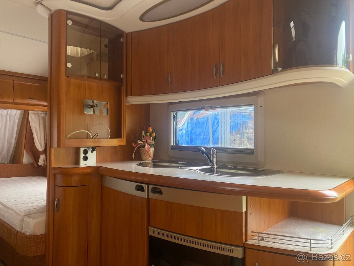 Karavan Hobby Excellent 560 – KLIMATIZACE, PŘEDSTAN, TOP - 10