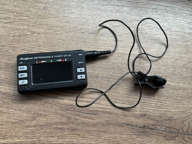 Akustická kytara - 10