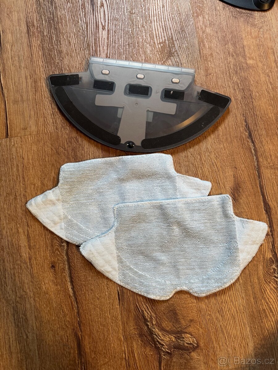 Robotický vysavač Eta Raggio - 10