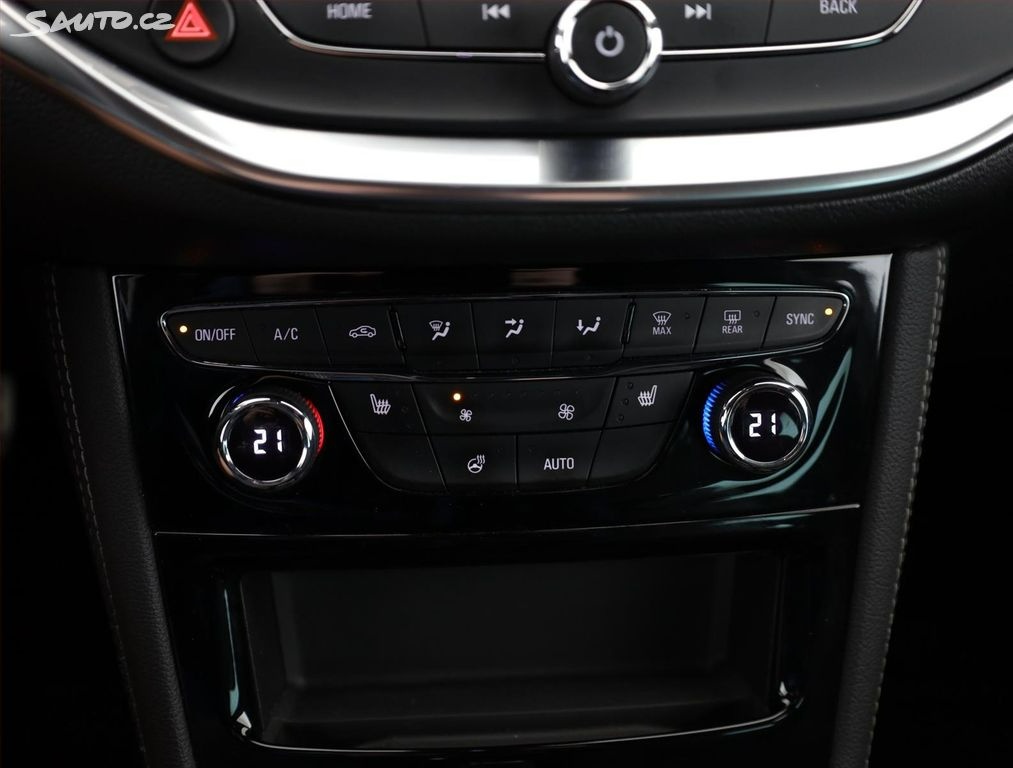 Opel Astra 2020 118 000 km - 10