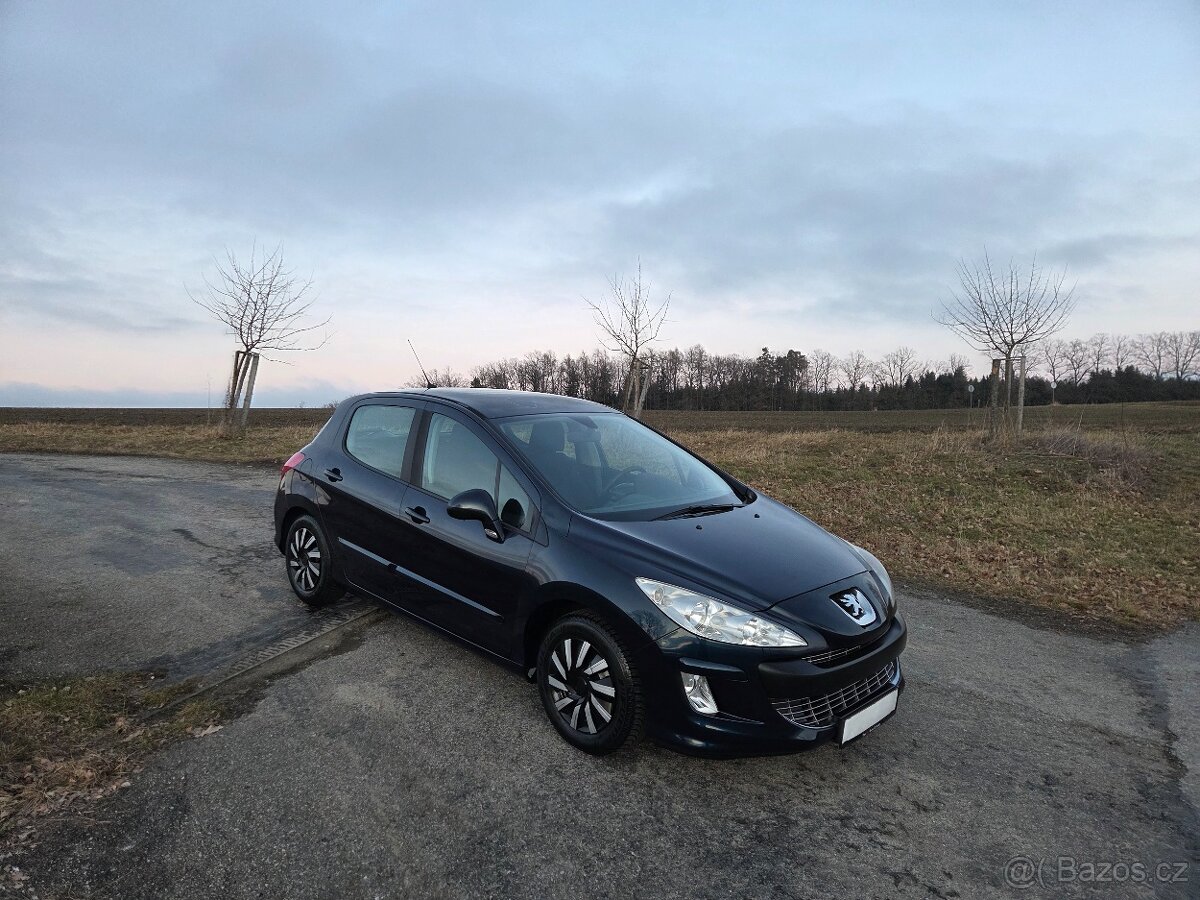 Peugeot 308 - BENZÍN 1.4 - 2010 - 151tis/KM - 10