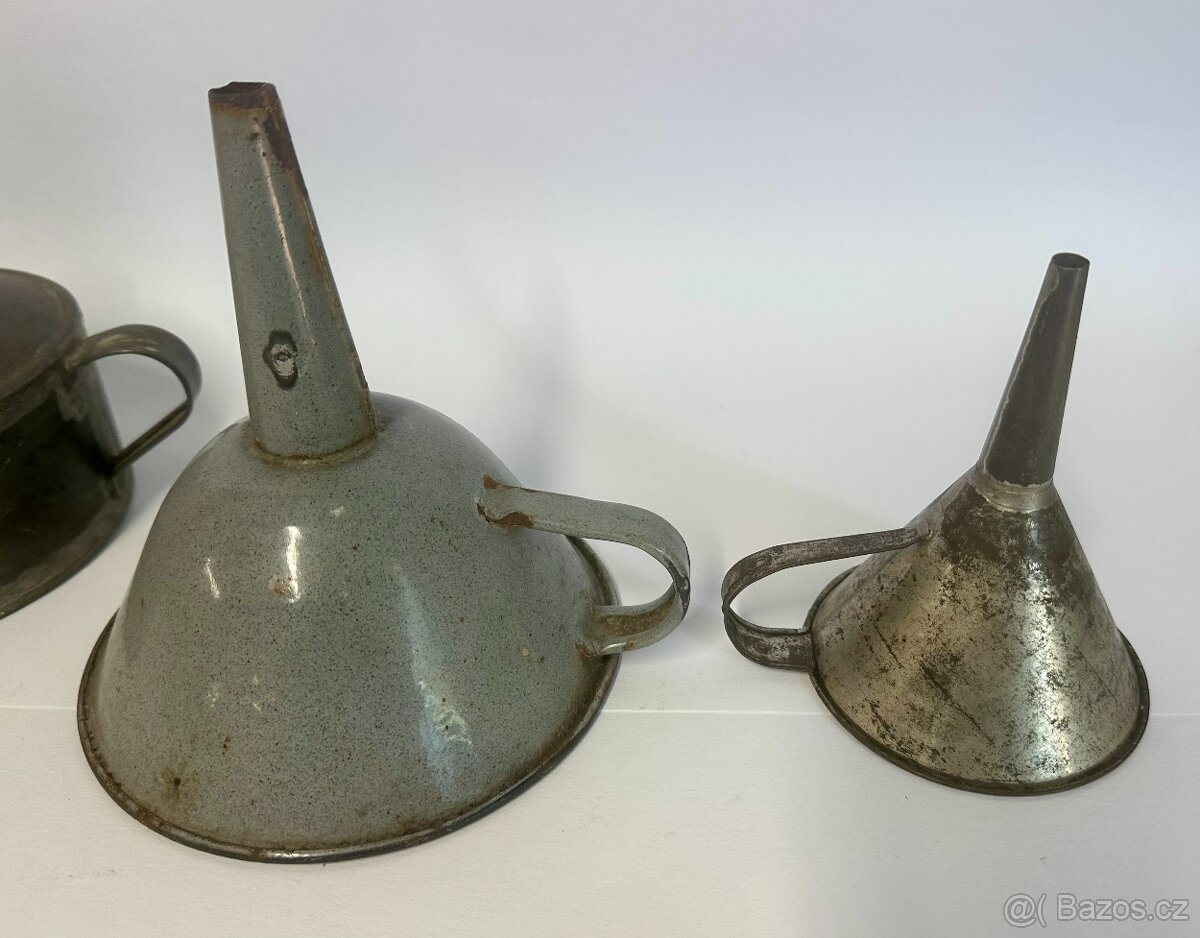 Set sbírka 4ks starý trychtýř lejka nálevka PRO SBĚRATELE - 10