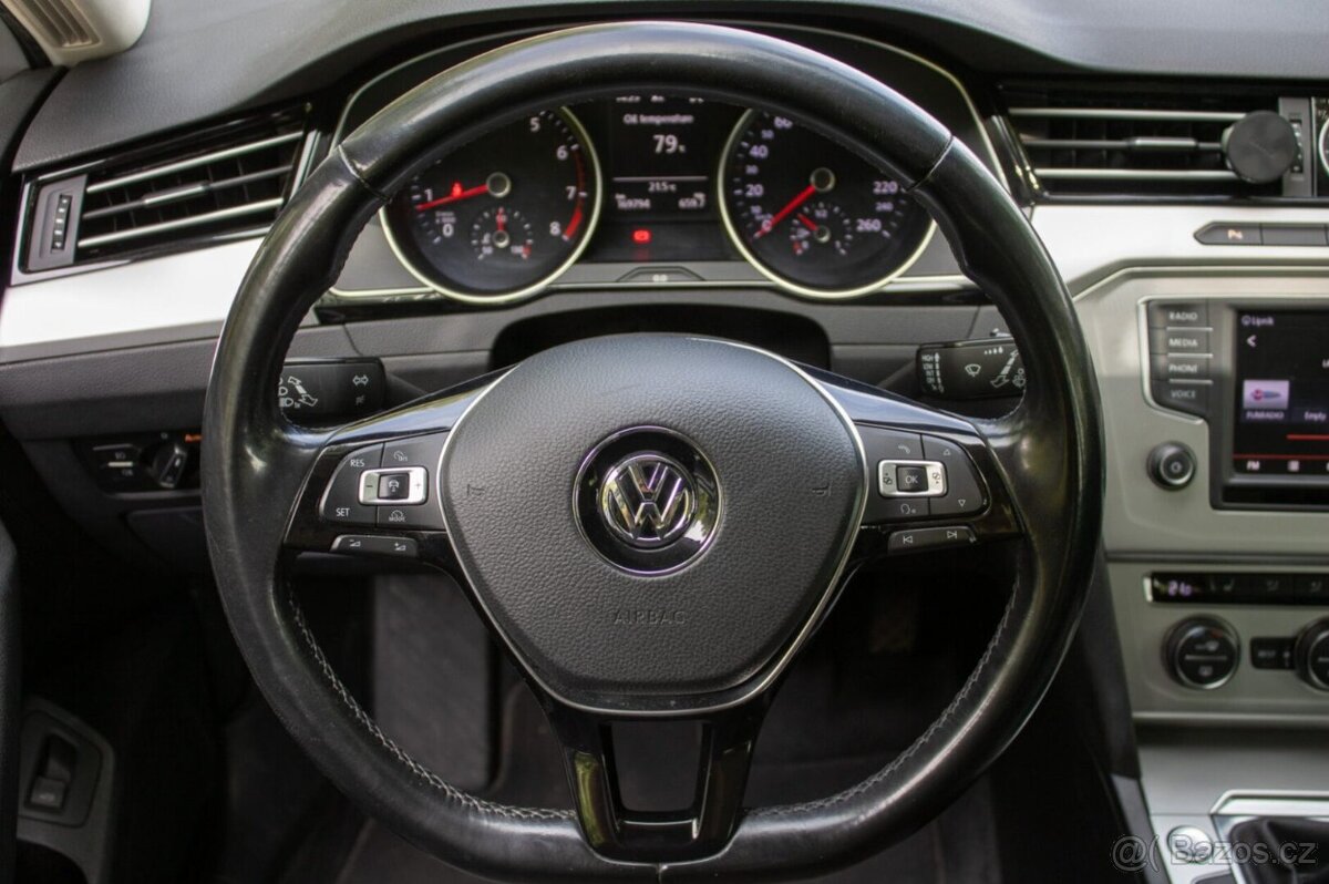Volkswagen Passat Variant 1.4 TSI 110 kW - 10