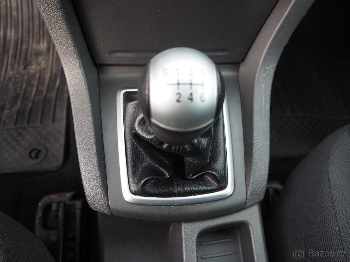 Ford Focus 2.0 TDCI KLIMA - 10