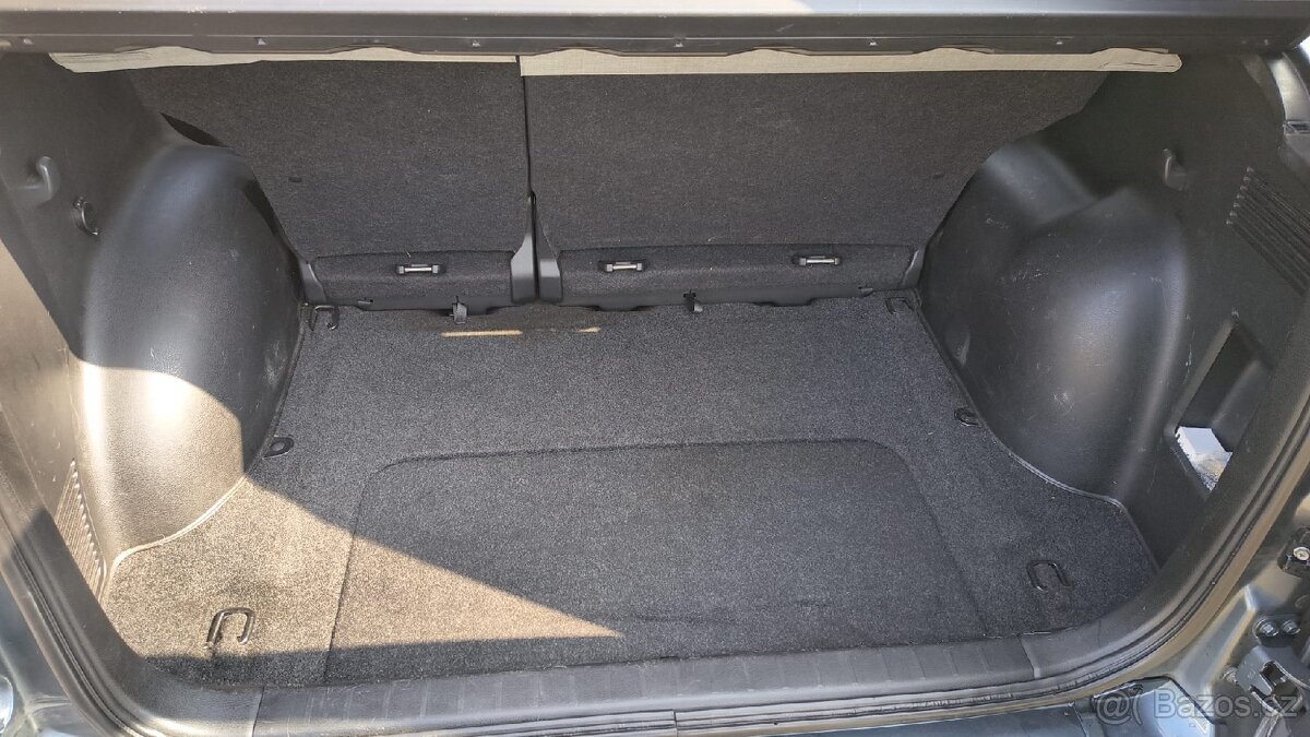 Suzuki Grand Vitara - 10