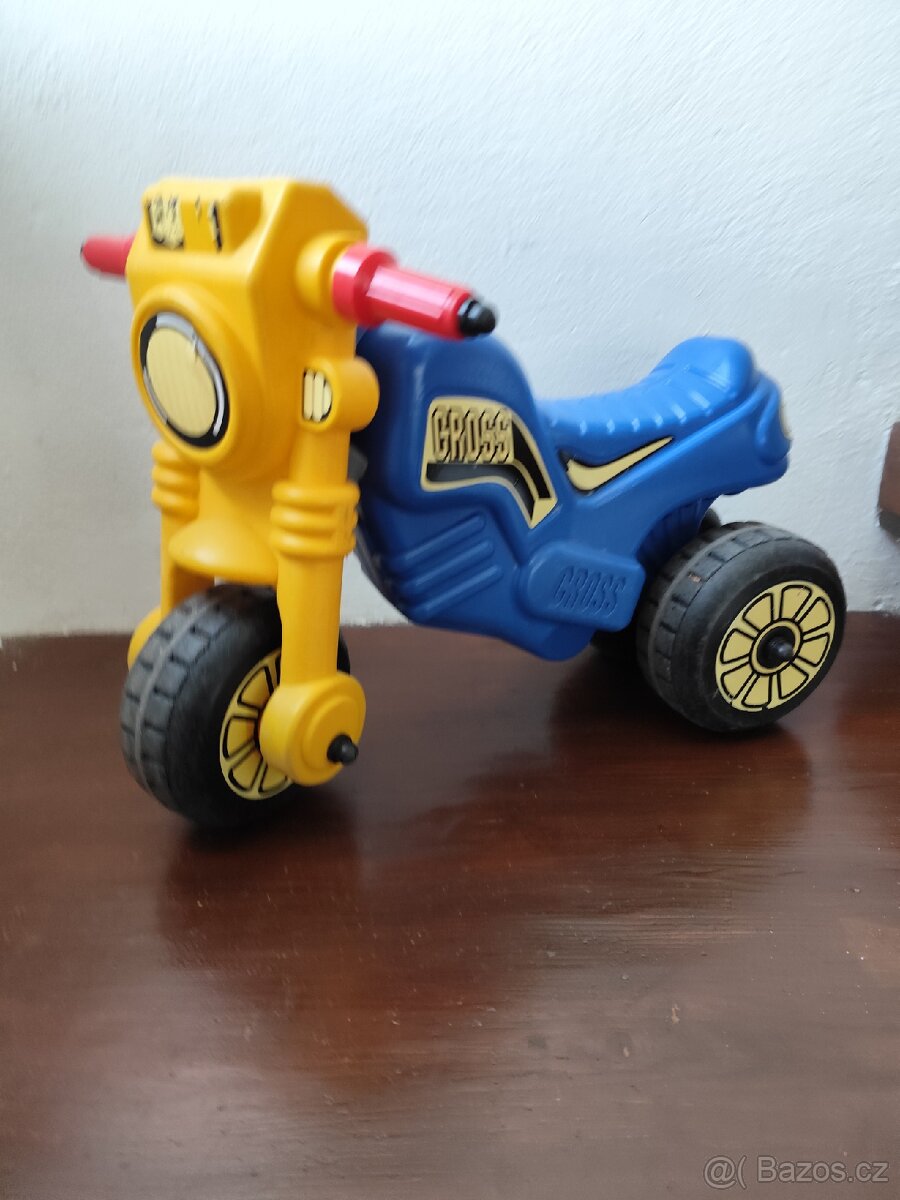 Motorka odrážedlo. - 10