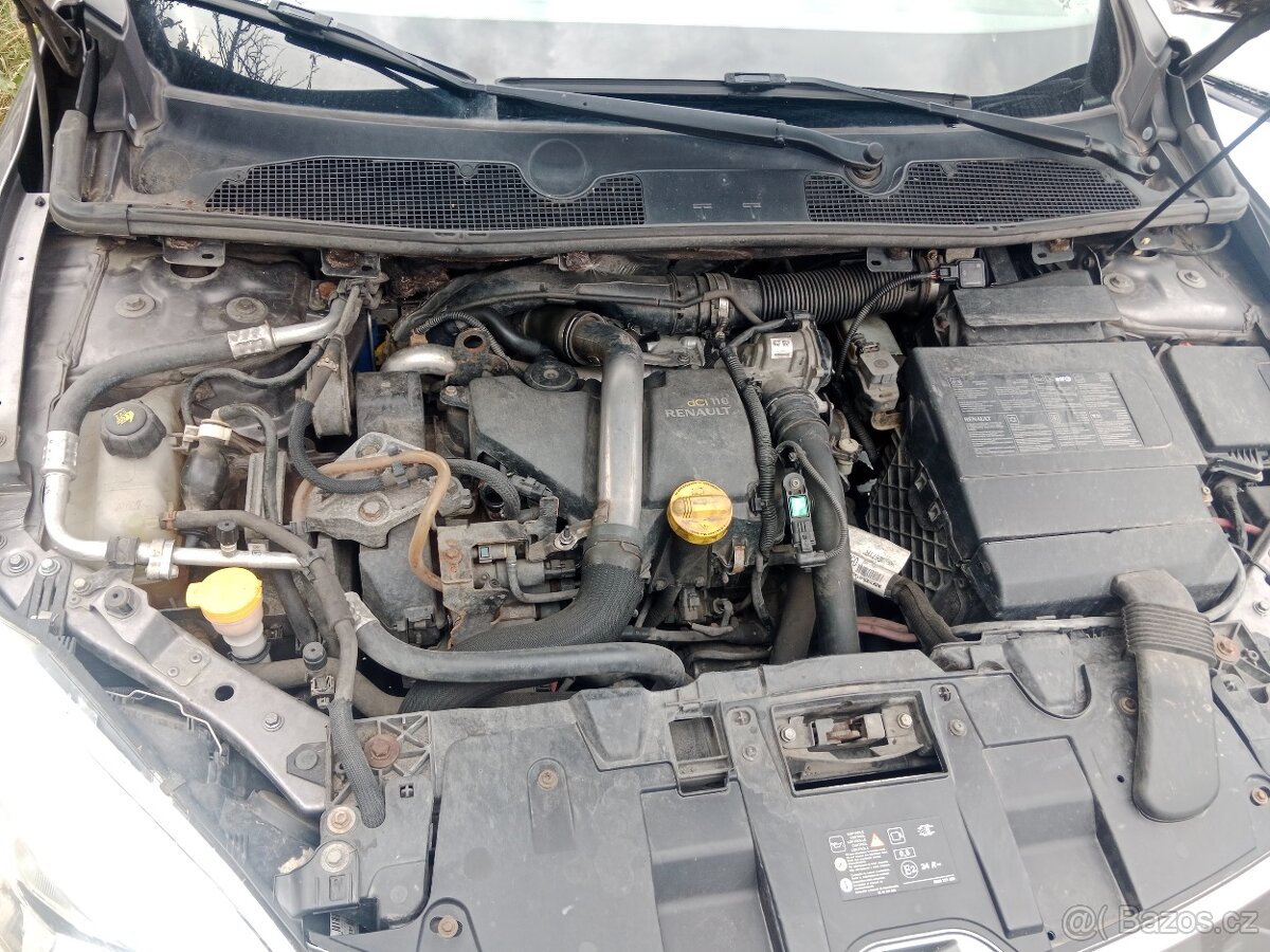 Renault Megane combi III 1.5 dci - 10