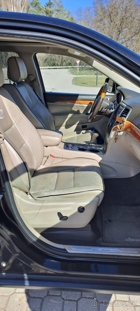 Jeep grand Cherokee + vestavba, nové pneu - 10