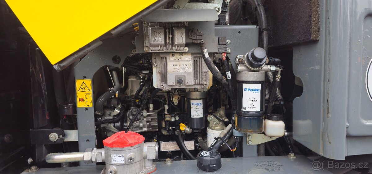 Kolový nakladač Wacker Neuson WL 70 2019r - 10