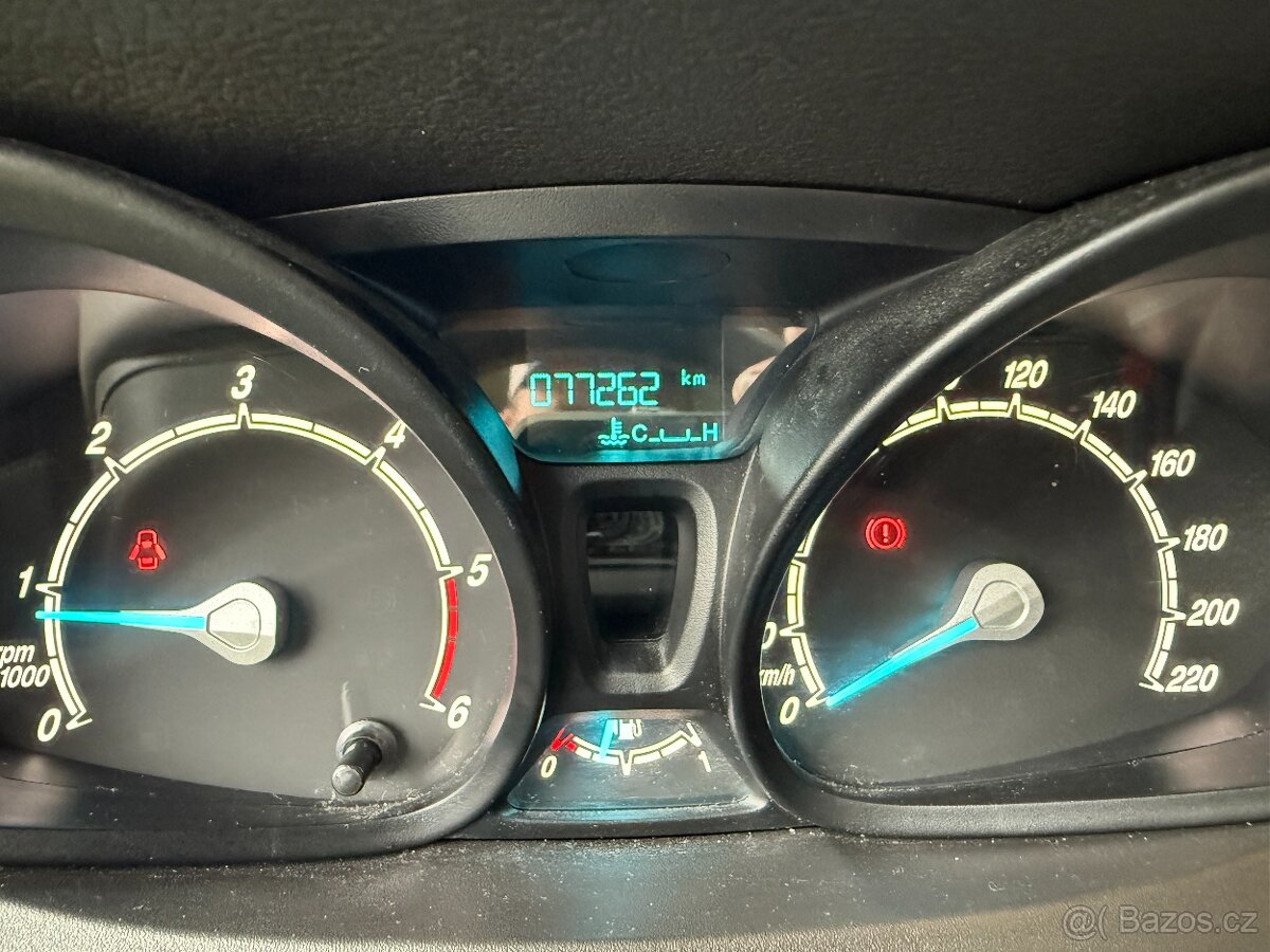 2021 FORD Transit Courier 1,5TDCi 77tkm,klima,navi,parkače - 10