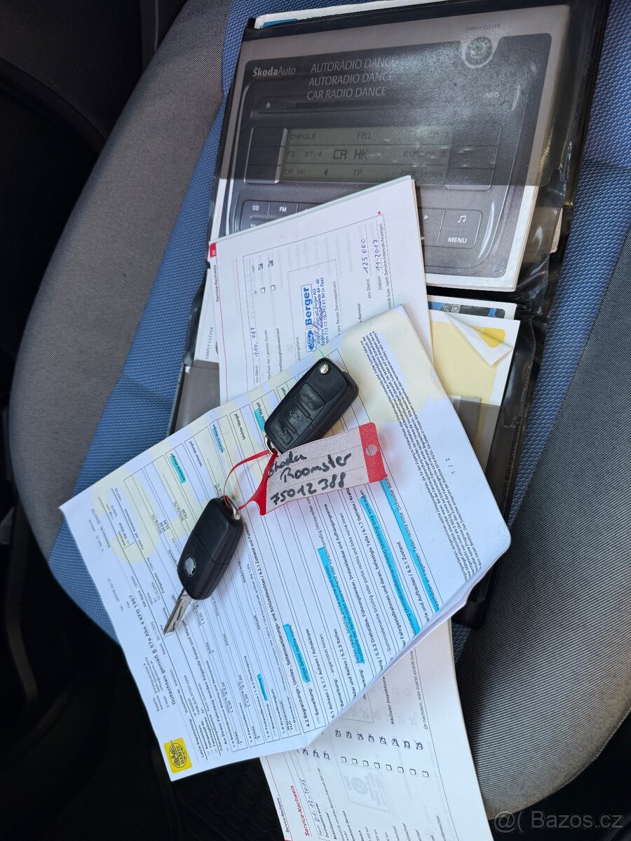 Škoda Roomster 1,2i 47kW r.v.2006 Serviska - 10