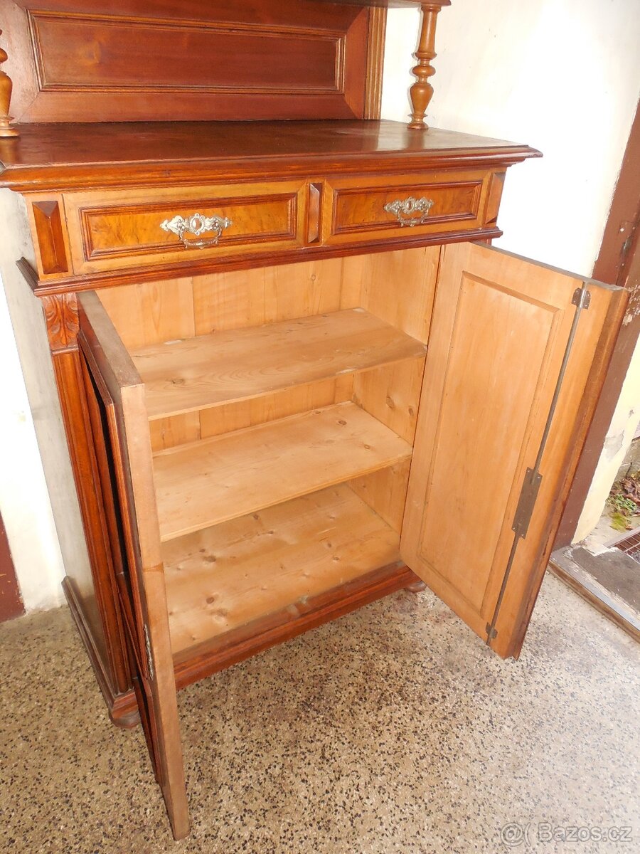 Skříňka komoda historismus - 10