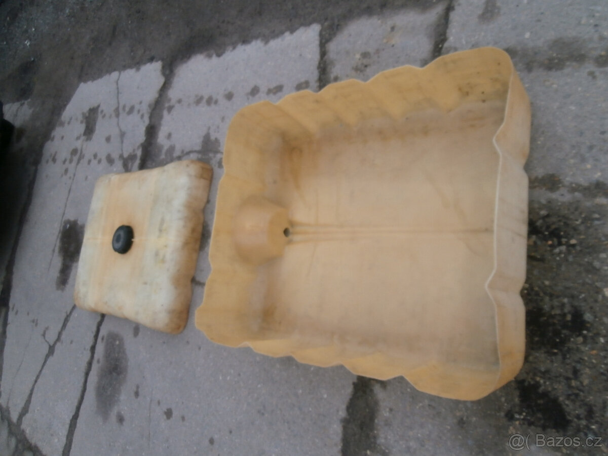 Pítko, krmítko, napájení dobytka, bazének 300 kč - 10