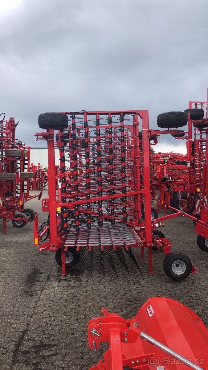 Horsch plecí brány CURA ST - 10