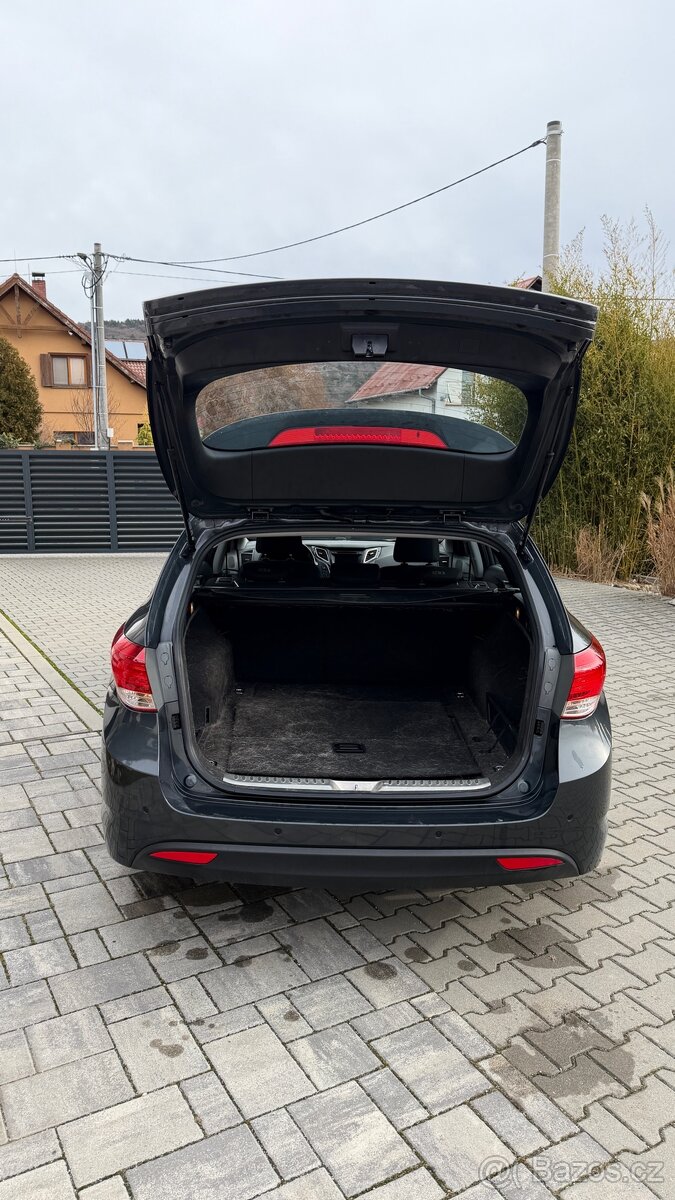 HYUNDAI I40 - NA PREDAJ - 10