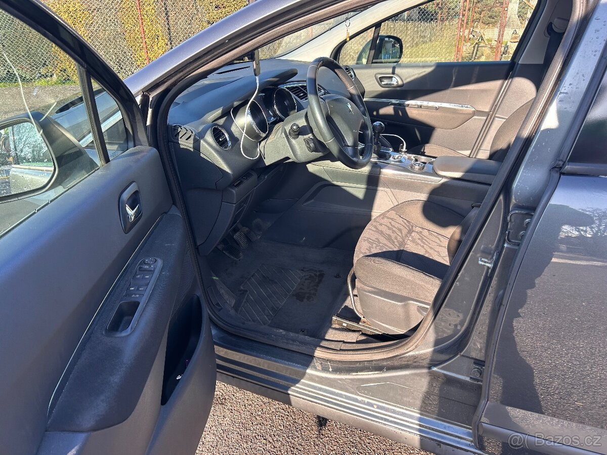 Peugeot 3008 1.6 hdi - 10