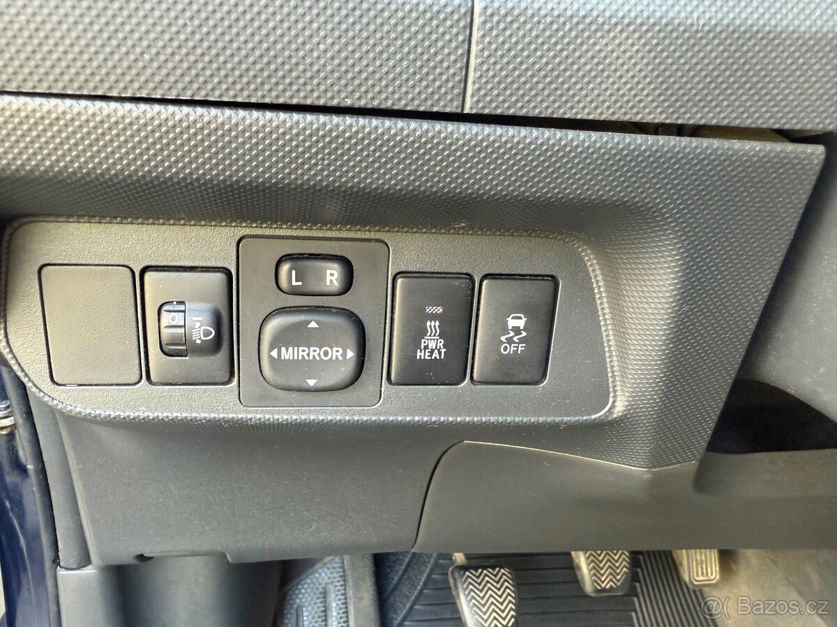 Toyota Auris 1.4 D-4D 66kw - 10