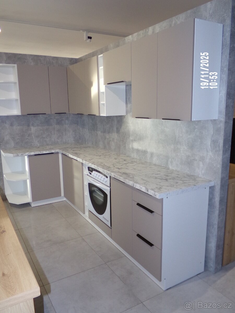 Kuchyňská linka - 10