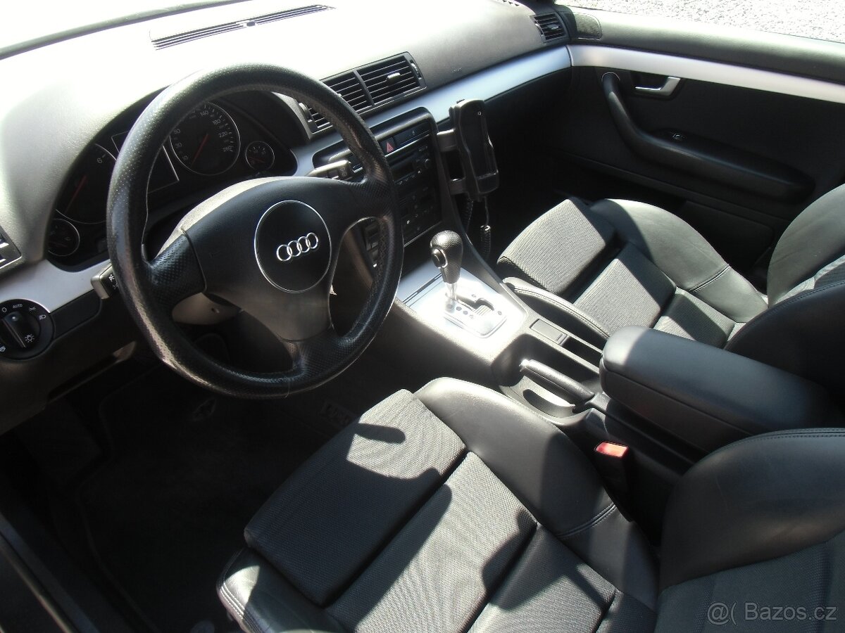 Audi A4 Avant 1.8 TURBO S-LINE - 10