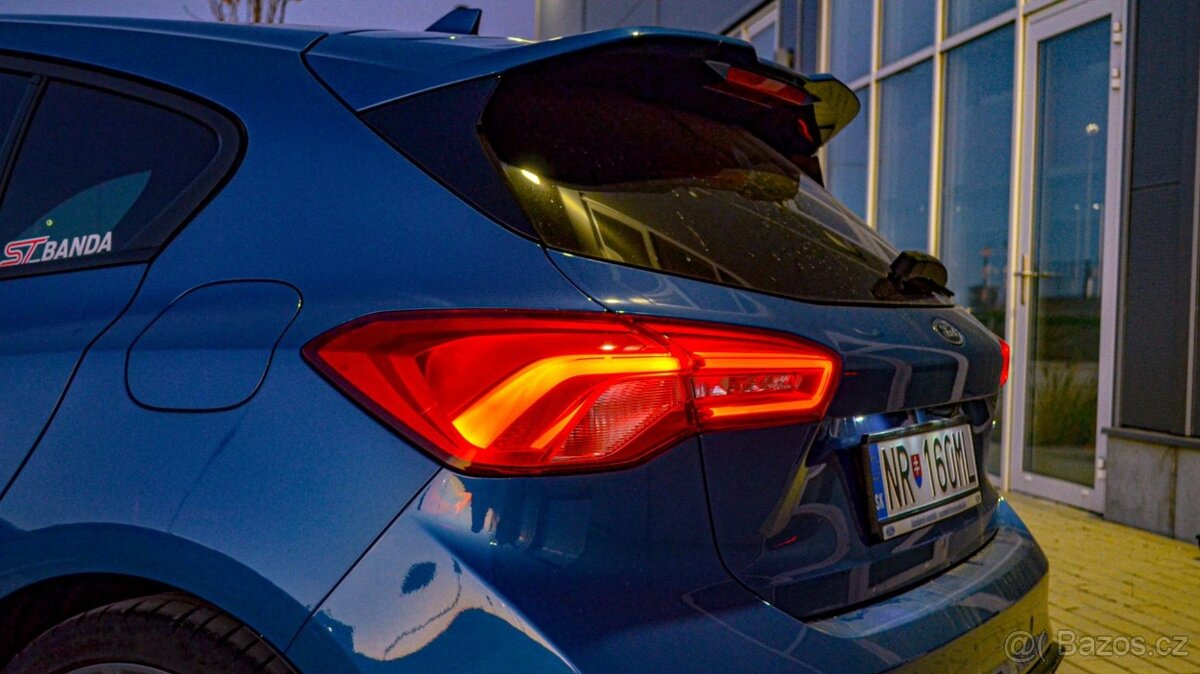 Ford Focus ST 2.3 - 10